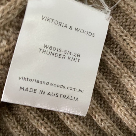 Viktoria & woods thunder knit in sand. 100% merino wool. Size 1. - Picture 9 of 10